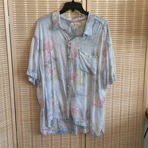 We The Free silky Light Women’s Button Down Shirt L